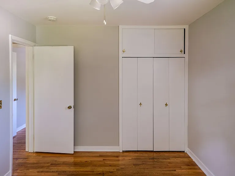 6 Hardale Ln — Photo 12