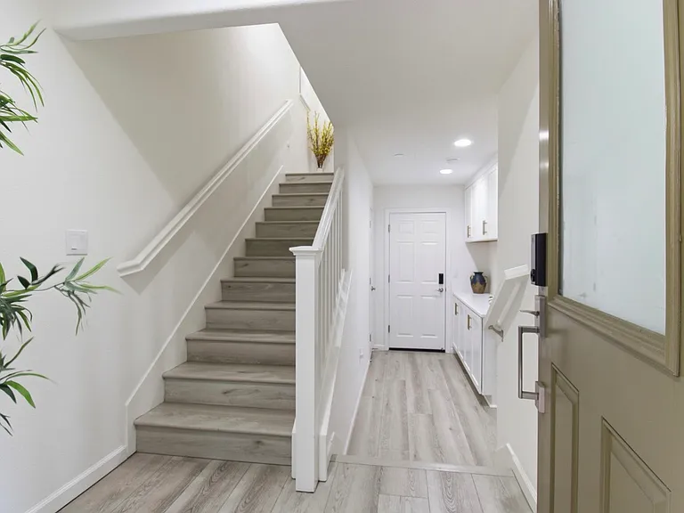 2850 Saltpond Cmn — Photo 2