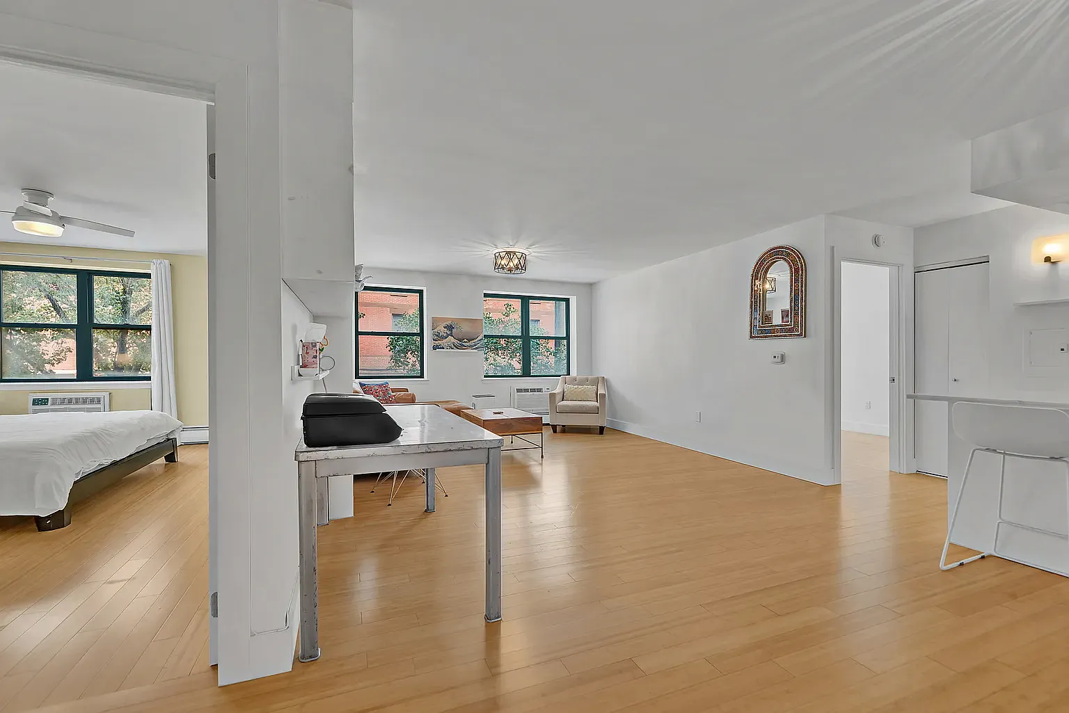 1919 Madison Avenue — Photo 2