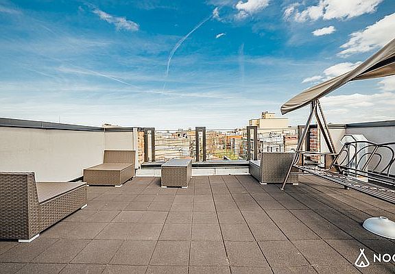3rd image of 358 Irving Ave #1K