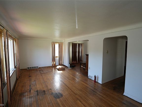 5th image of 13306 Cranwood Dr