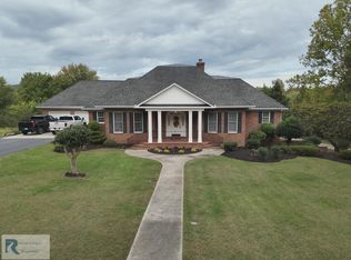 730 Robertson Ln, Danville, VA 24540