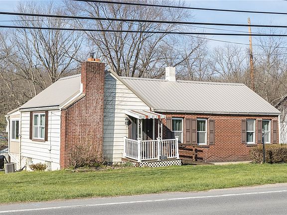 2nd image of 1971 Henderson Ave