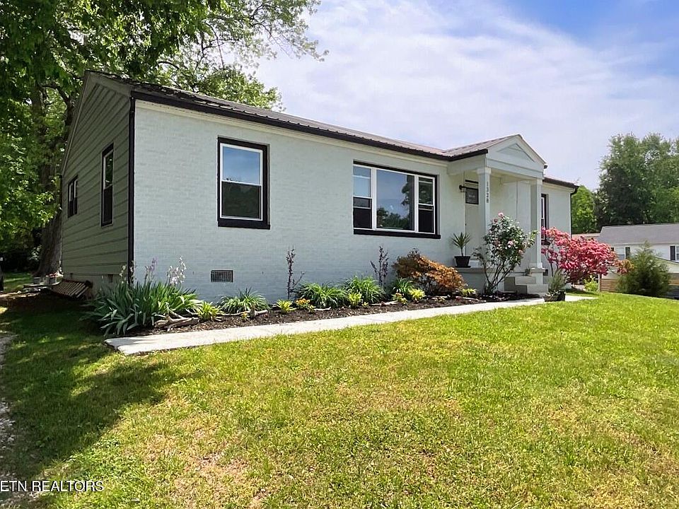 1st image of 1328 Byrd Cir