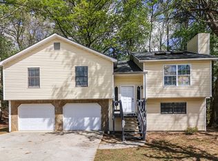 2686 Lantern Trl, Lithia Springs, GA 30122