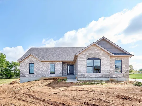 4 Falcon Pointe Ct, Silex, MO 63377