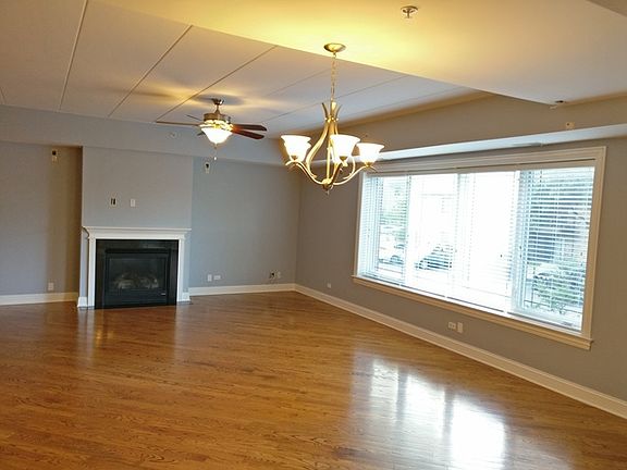 5th image of 417 N Cass Ave APT 2C