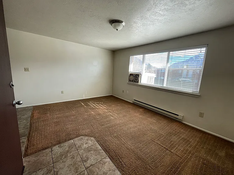 480 N 50 E #480 — Photo 9