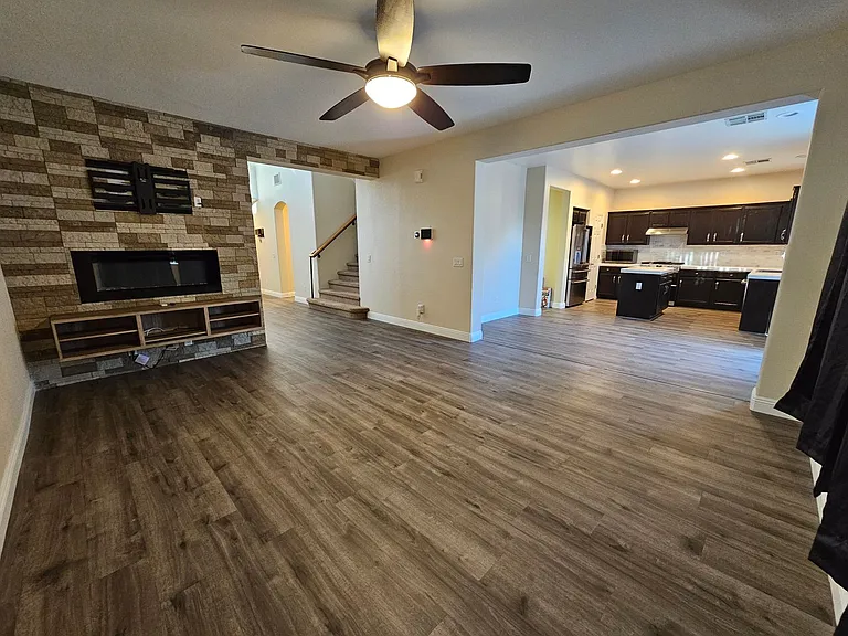 3520 Mountain Park St — Photo 4