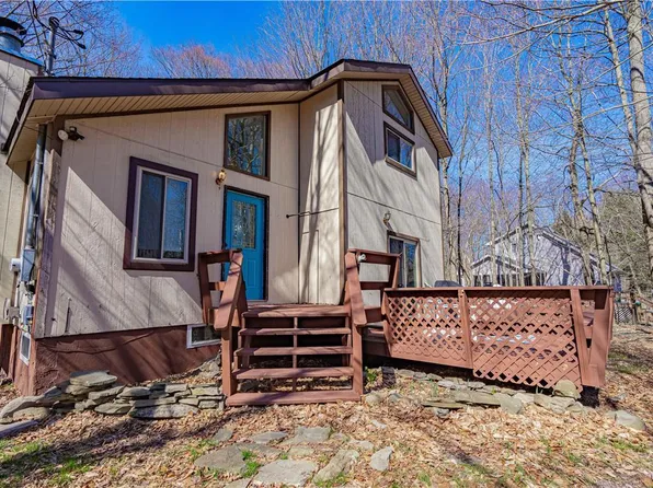 163 Big Bass Dr, Clifton Township, PA 18424