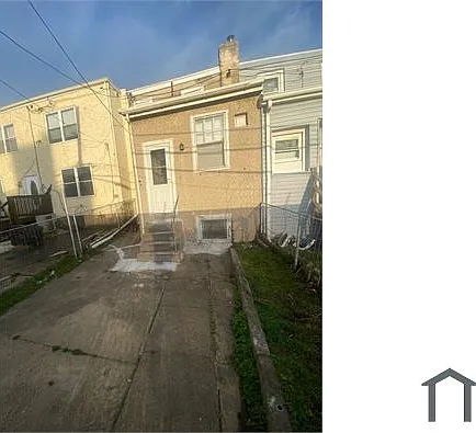 834 McDowell Ave — Photo 9
