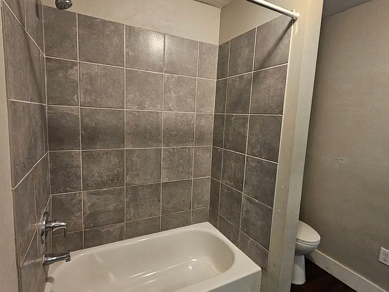 2503 N Delaware Ave — Photo 32