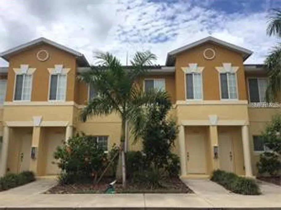 2 bed, 2.5 bath, 1539 sqft, $3,500 — Photo 1