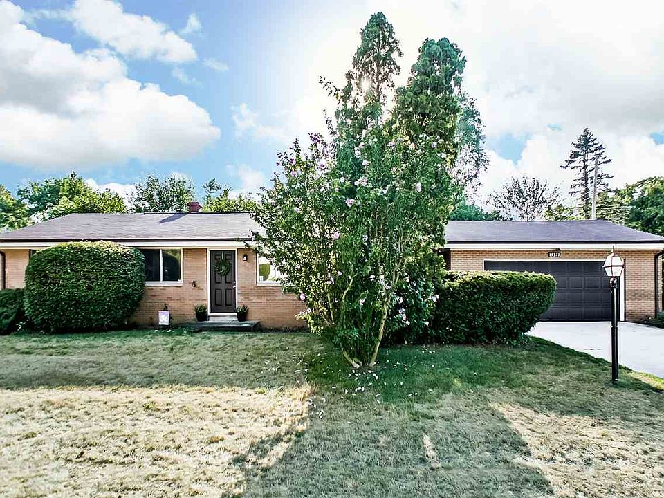 1st image of 19371 Staffordshire Dr