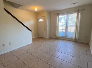 7 Anderson Ave APT D, Charleston, SC 29412