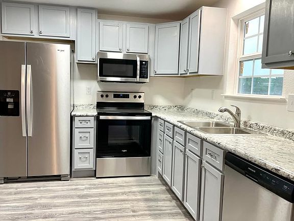 2nd image of 13171 Sandpiper Rd