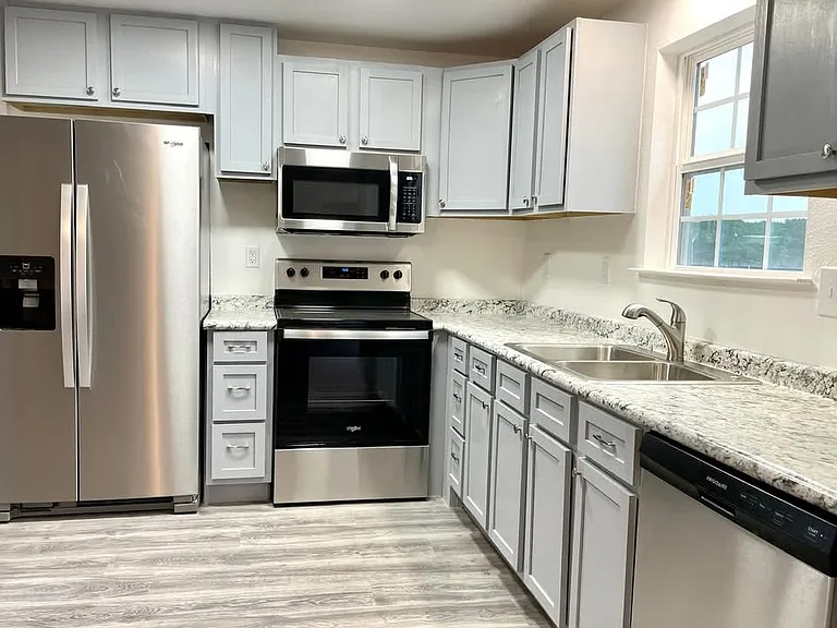 13171 Sandpiper Rd — Photo 2