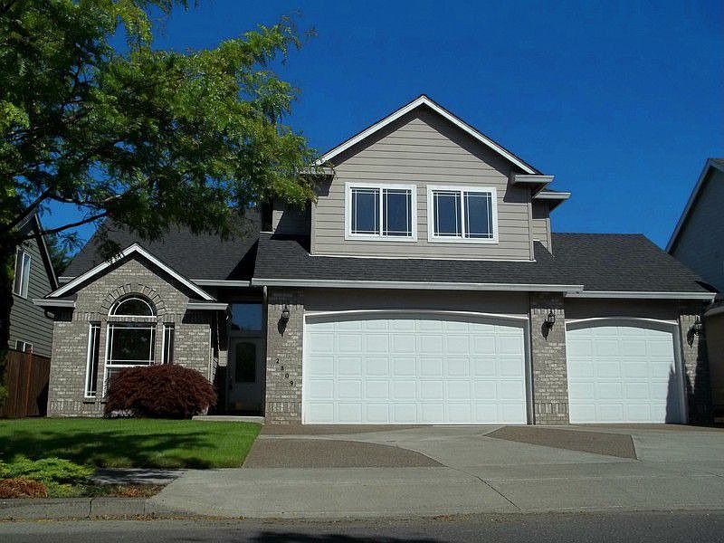 1st image of 2809 NE 176th Ave