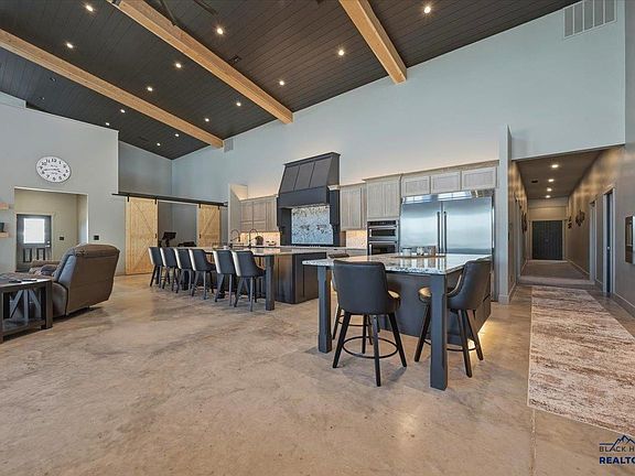 4th image of 11846 Three Peaks Pass Rd