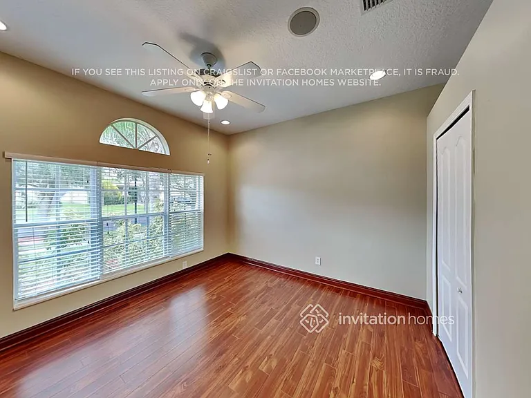 1652 Bonita Bluff Ct — Photo 12
