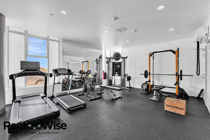451 Donahue St #307 — Photo 33