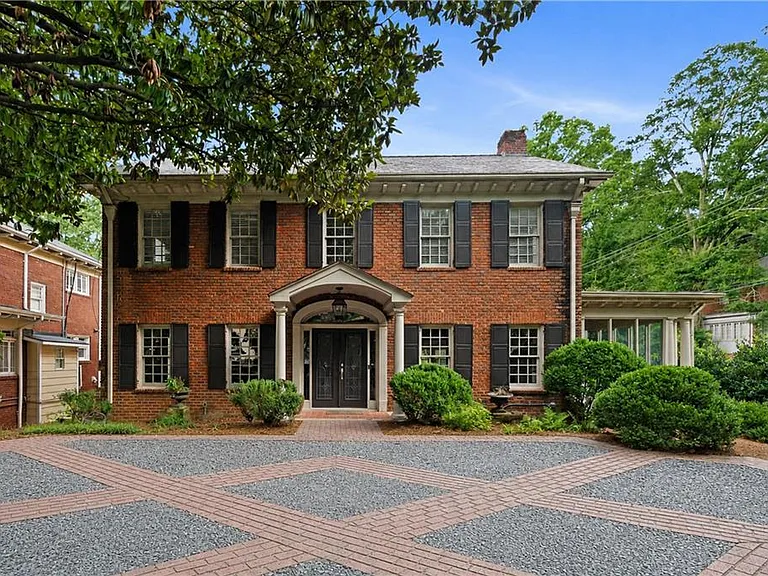1337 Briarcliff Rd NE — Photo 1