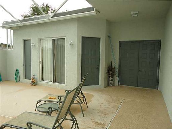 5th image of 650 SW Little Talbot Ct