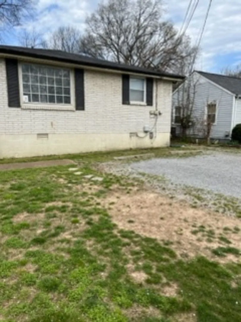 3505 Keystone Avenue — Photo 2