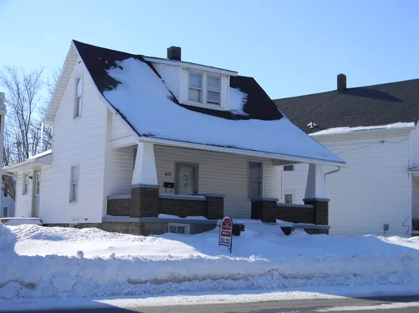 617 E Bellefontaine St, Wapakoneta, OH 45895