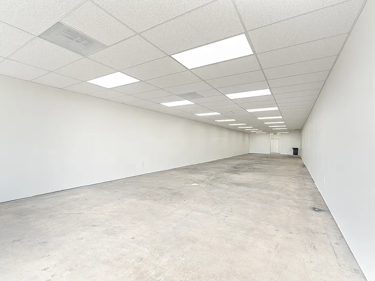 1838 E Joppa Rd #1 — Photo 6