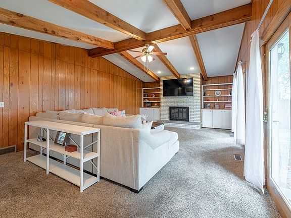 5th image of 3111 Crabapple Ln