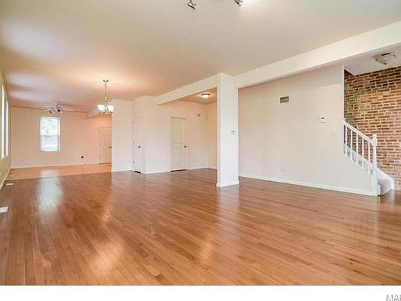 3rd image of 2715 Michigan Ave