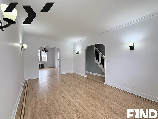 52-23 39th Avenue #1