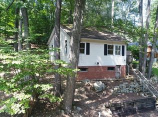 13 Pennsylvania Way, Hopatcong, NJ 07843