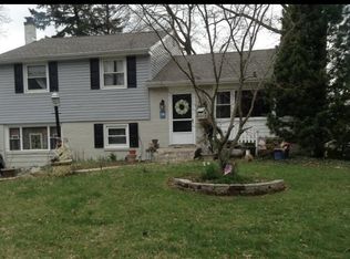 106 Meeting House Ln, West Chester, PA 19382
