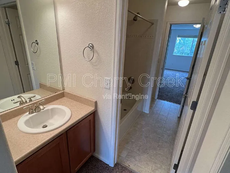 2115 Selenite Ct — Photo 21