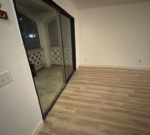 3rd image of 9302 Twin Trails Dr Unit 102