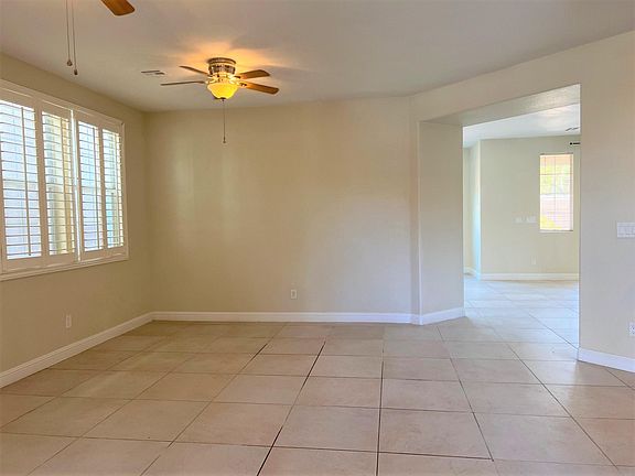 3rd image of 10149 Chestnut Wood Ave