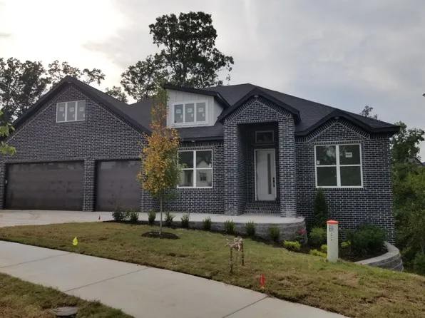 1907 NE Frost Dr, Bentonville, AR 72712