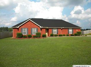 203 Day Lily Dr, Harvest, AL 35749