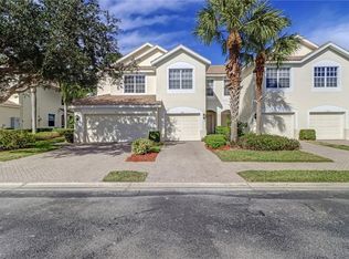 792 Hampton Cir #182, Naples, FL 34105