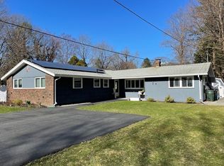 12 Mark Rd, Beverly, MA 01915