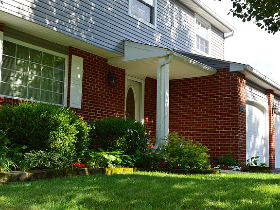 3rd image of 6507 Woodthrush Dr