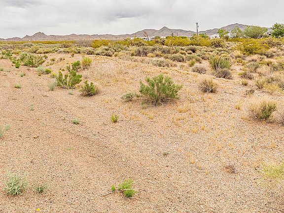 4th image of 8699 N COCHISE Place #430