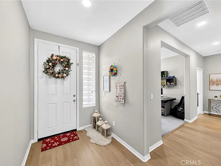 9521 Venetian Way — Photo 12