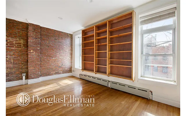 Rented by Douglas Elliman | media 13