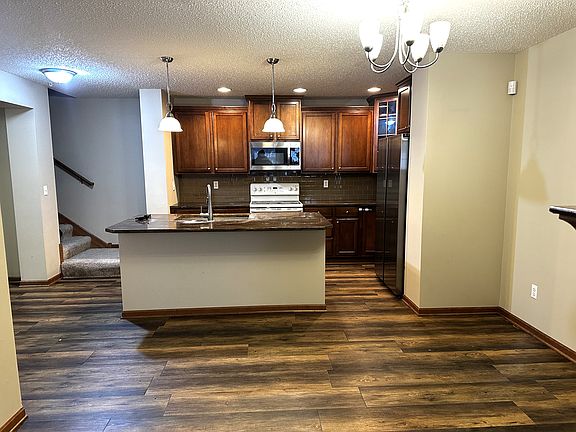 3rd image of 15247 60th Ave N
