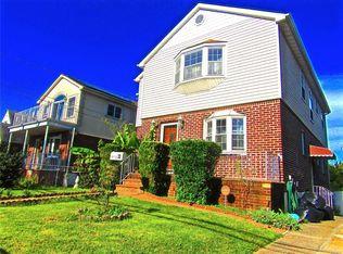 49 Charles St, Valley Stream, NY 11580