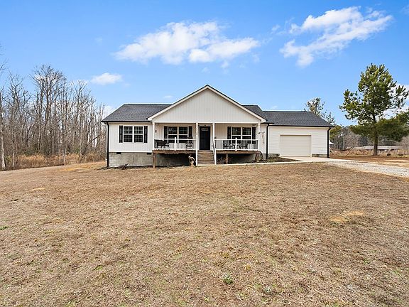 2nd image of 520 Elizabeth Street Ext