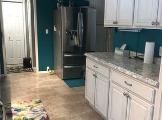 5752 Maple Dr, Farwell, MI 48622
